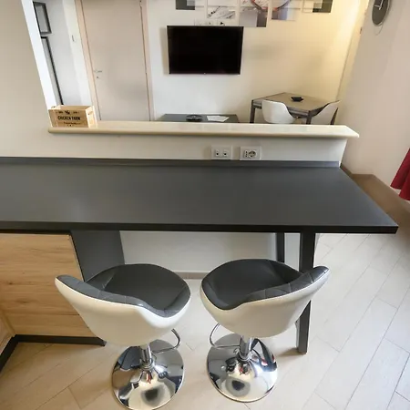 293 - La Casa Del Porto Luxury, Il Tuo A A Pochi Passi Dal Porto - Parcheggio Privato Appartamento