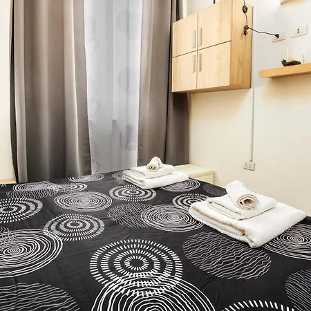 293 - La Casa Del Porto Luxury, Il Tuo A A Pochi Passi Dal Porto - Parcheggio Privato Lägenhet *